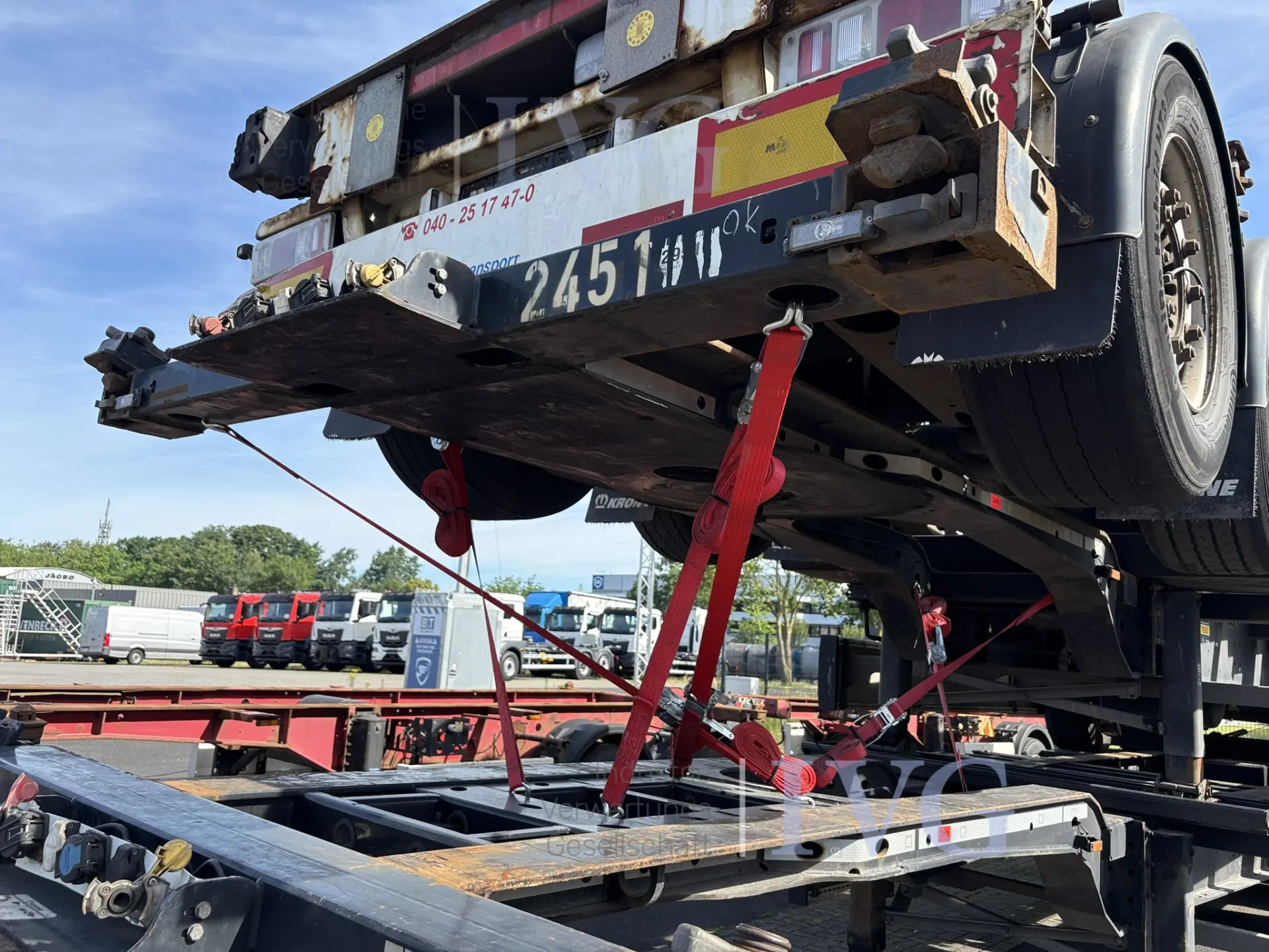 DA ATL/Containeraufbau KRONE SD